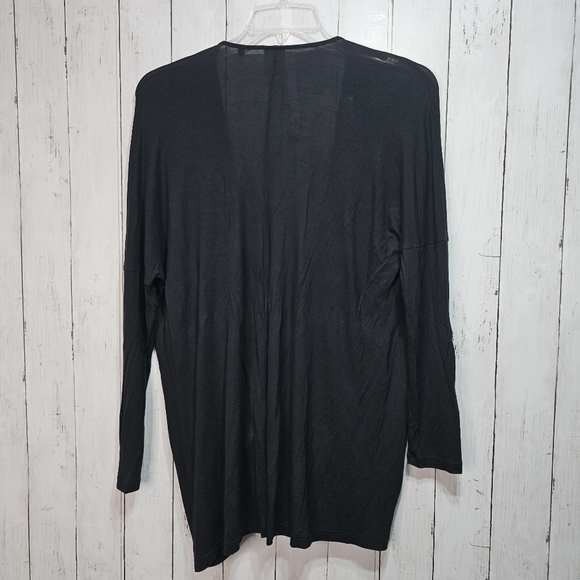 Cabi Women's Black 2-Way Long Sleeve Taylor Wrap Tee Style #3119 Size Small. - Picture 7 of 7